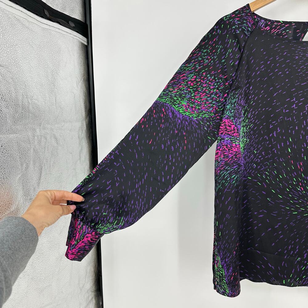 Scilla Womens 100% silk Long Sleeve Top Sz M Blouse Black Artsy Firework Fairy - Picture 7 of 11